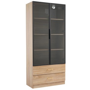 Hoher brauner Badezimmerschrank mit Lichtleiste, 2 dunklen Glastüren und 2 Schubladen. Moderne MDF-Vitrine.