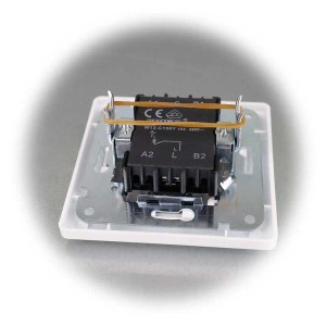 ChiliTec MILOS Taster Weiß Matt mit Rahmen Unterputz