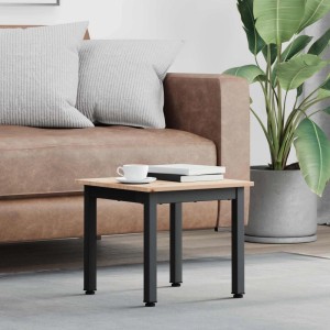 Quadratischer Couchtisch vidaXL aus Kiefernholz, naturfarben mit schwarzem Metallgestell.