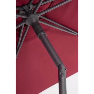 Detailaufnahme: Burgunderroter Balkonschirm SAMBA mit anthrazitfarbenem Gestell.