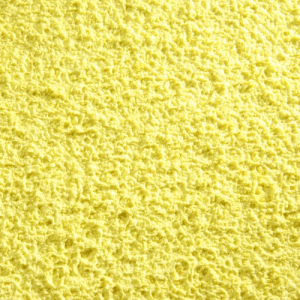 Nahaufnahme: Floxxan Baumwollputz Colorado 114, Farbe Mais. Strukturierte Oberfläche der Flüssigtapete.