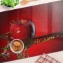 Tulup Glas-Herdabdeckplatte mit rotem Apfel und Wasserspritzer auf leuchtend rotem Hintergrund. Schneidebrett, Spritzschutz.