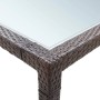 Detailansicht: Brauner Garten-Esstisch aus Poly Rattan mit Glasplatte.