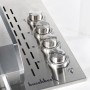 Detailaufnahme der Edelstahl-Bedienelemente der Buschbeck Outdoorküche Sheffield.