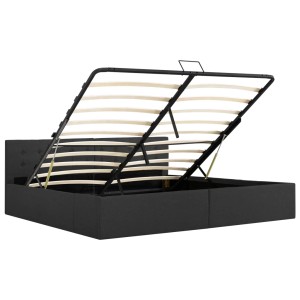 Geöffnetes, dunkelgraues Stauraumbett (180x200 cm) mit Lattenrost und hydraulischem Hebemechanismus.