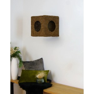 Silvio Design Wandhöhle aus Seegras, eckig, Natur. Kratzbrett für Katzen zur Wandmontage mit zwei Eingängen.