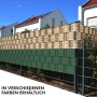Gartenzaun mit KARAT PVC Sichtschutzstreifen in Steinoptik und Grün, Zubehör für Zaunbau.