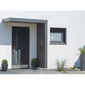 Modernes Gutta Rechteckvordach BS PLUS in Anthrazit mit Vorbereitung für Klingel am Hauseingang.