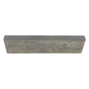 Grauer Tiefbordstein aus Beton, 100x25x8 cm, für Beet- und Wegeinfassungen.