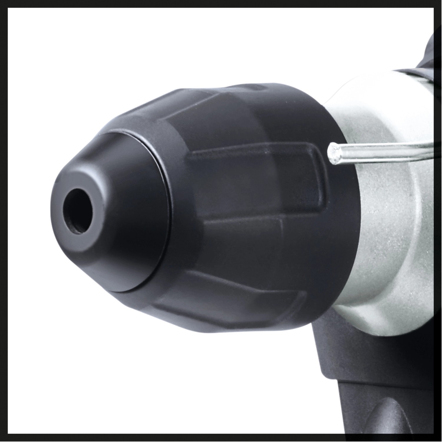 Detailaufnahme des Einhell TC-RH 1600 Bohrhammers, Fokus auf Bohrfutter.