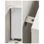 Detailansicht: Weißer Vasagle Waschbeckenunterschrank mit Kippschutz an der Wand befestigt.