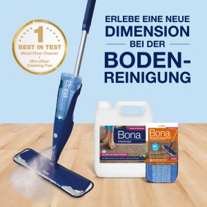 Bona Parkettreiniger Nachfüllkanister 4L mit Wischmopp und Reinigungspad.
