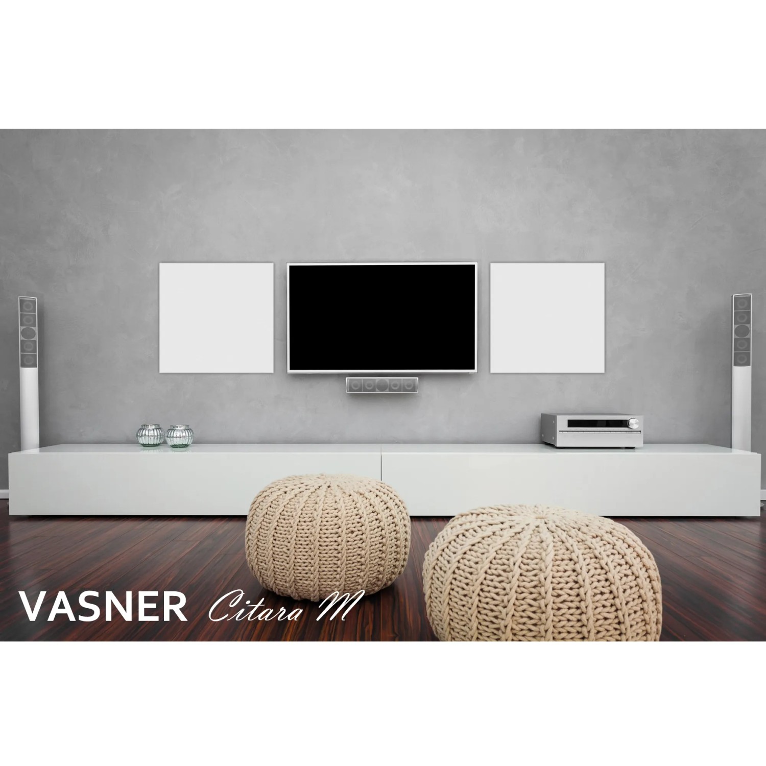 Weiße Vasner Citara M Infrarotheizung (450W) als Flächenheizung im Wohnzimmer.
