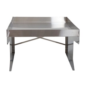 Mährobotergarage MCW XL G60 aus Edelstahl, mit Pflanzkasten. Witterungsschutz für Rasenroboter.