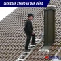 PROREGAL Dachleiter Alu Natur mit Schornsteinfeger auf Dach, 7 Sprossen.