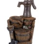 DELUKE Brunnen KEVIN in Holz- und Steinoptik, braungrauer Gartenbrunnen mit Pumpe und Eimern.