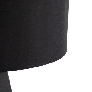 Detailaufnahme: QAZQA Stehlampe Ilse, schwarz mit schwarzem Schirm und goldener Innenseite.