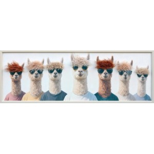Leinwandbild mit sieben Alpakas in Sonnenbrillen und T-Shirts. Detailreiches Tiermotiv, Dekoartikel 40x120 cm.