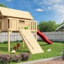 Karibu Stelzenhaus Fidel Set mit roter Rutsche und Holzrampe im Garten.