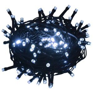 LED-Lichterkette, 30 m, mit 300 kaltweißen LEDs und dunklem Kabel.