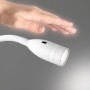 Flexibler, dimmbarer LED-Wandspot Sten von Fischer & Honsel, weiß, mit Gestensteuerung.