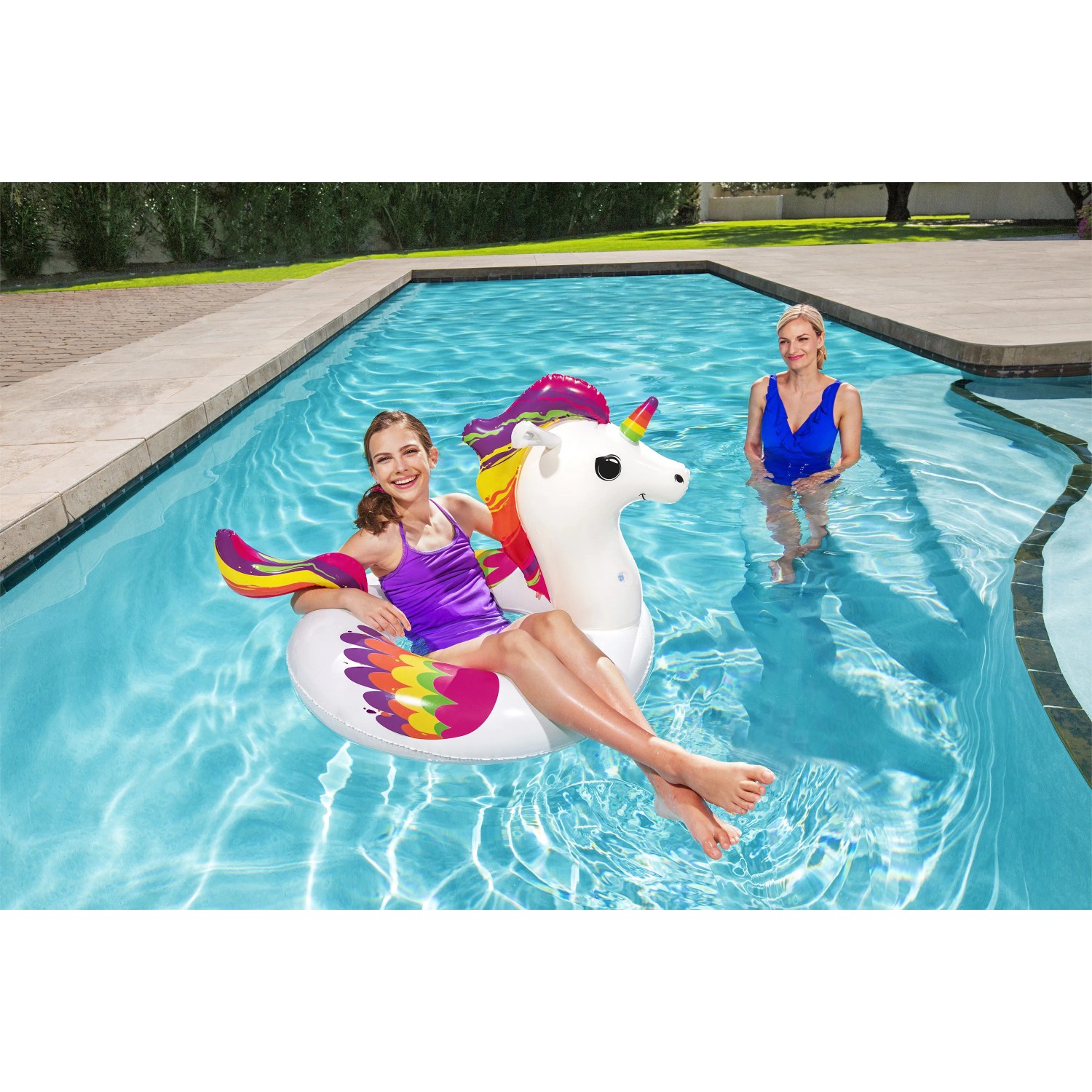 Bestway Schwimmring Einhorn im Pool, buntes Design für Badespaß.