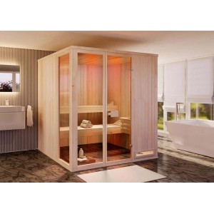 Finntherm Sauna Oda 2020 aus Fichte, naturbelassen, mit Glastür und Saunaliegen im Badezimmer.
