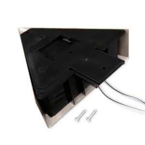 Kalb LED Dreieck Unterbauleuchte, Edelstahl gebürstet, mit Sensor und Schrauben.