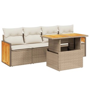 Beige 5-tlg. Garten-Sofagarnitur aus Polyrattan mit Tisch und Kissen.