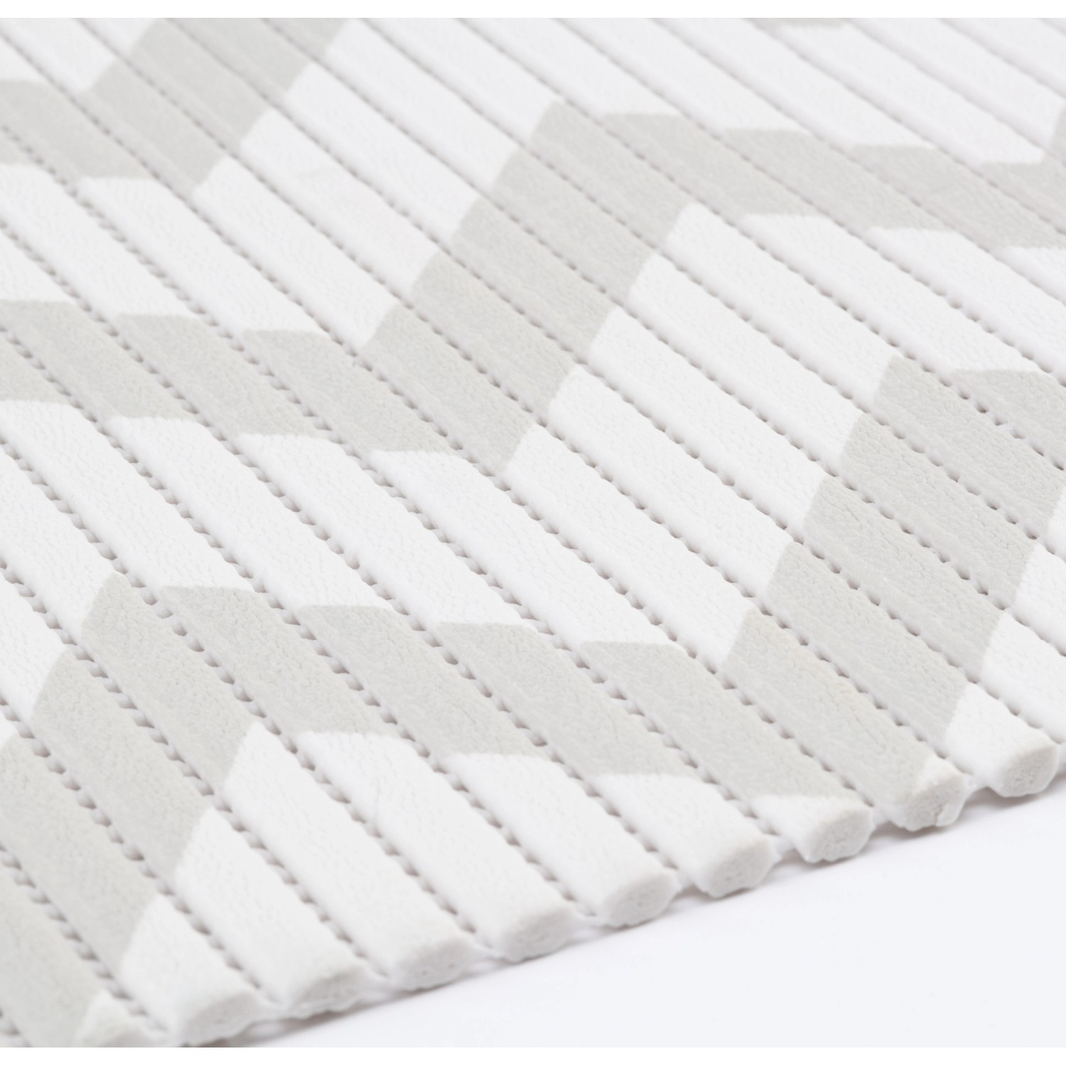 Venilia Bodenmatte Venisoft Anti-Rutsch Chevron, 65x90 cm, weiß-grau. Rutschfeste Badematte mit Chevron-Muster.