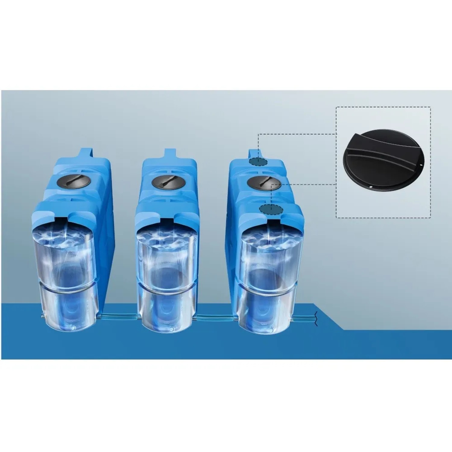 Drei blaue KMND 2000L Wassertanks, verbunden, mit schwarzem Deckel. Ideal für Trinkwasser.