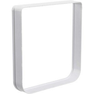 Weißes Trixie Tunnelelement aus Kunststoff zur Erweiterung von Katzenklappen.