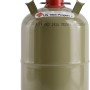 Propan Füllung 5 kg für Eigentumsflasche (ohne Flasche). Graue Gasflasche mit rotem Verschluss.