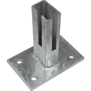 Verzinkte Bodenplatte 10x15 cm für Pfostenaufnahme im Zaunbau.
