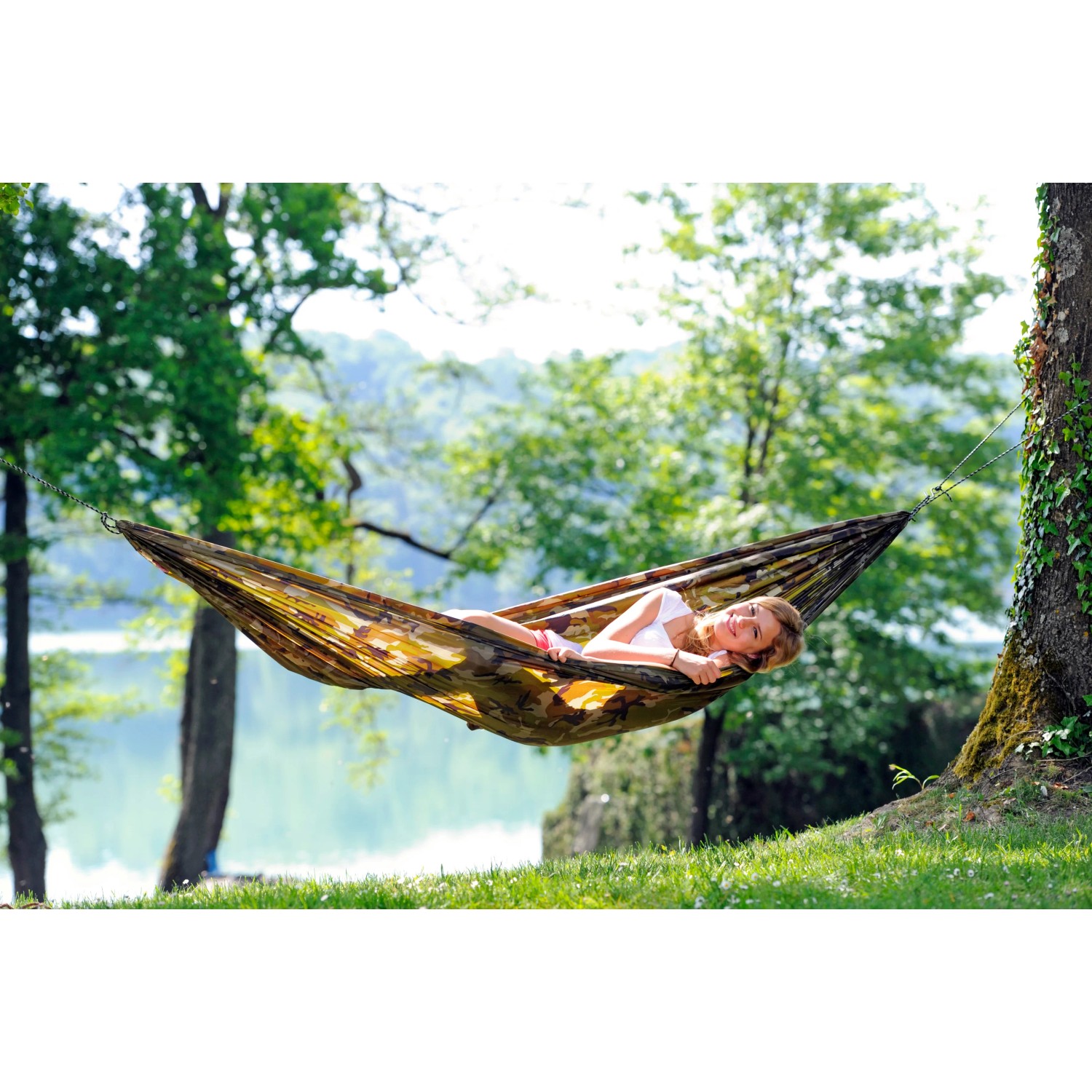 Amazonas Outdoor Hängematte ultraleicht Reise kaufen bei OBI