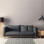Beige Landhausstil Tapete mit Streifen von Bricoflor im Raum.
