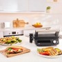 Braun Multigrill CG 5033IGY, grauer Kontaktgrill mit Speisen in der Küche.
