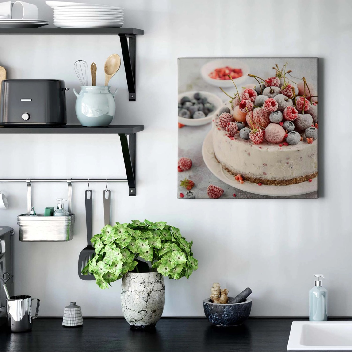 Bricoflor Bild Mit Torte Beeren Leinwand Bild In Rosa Ideal Für Küchen Und Cafés Quadratisches Küchenbild Als Wand Deko 