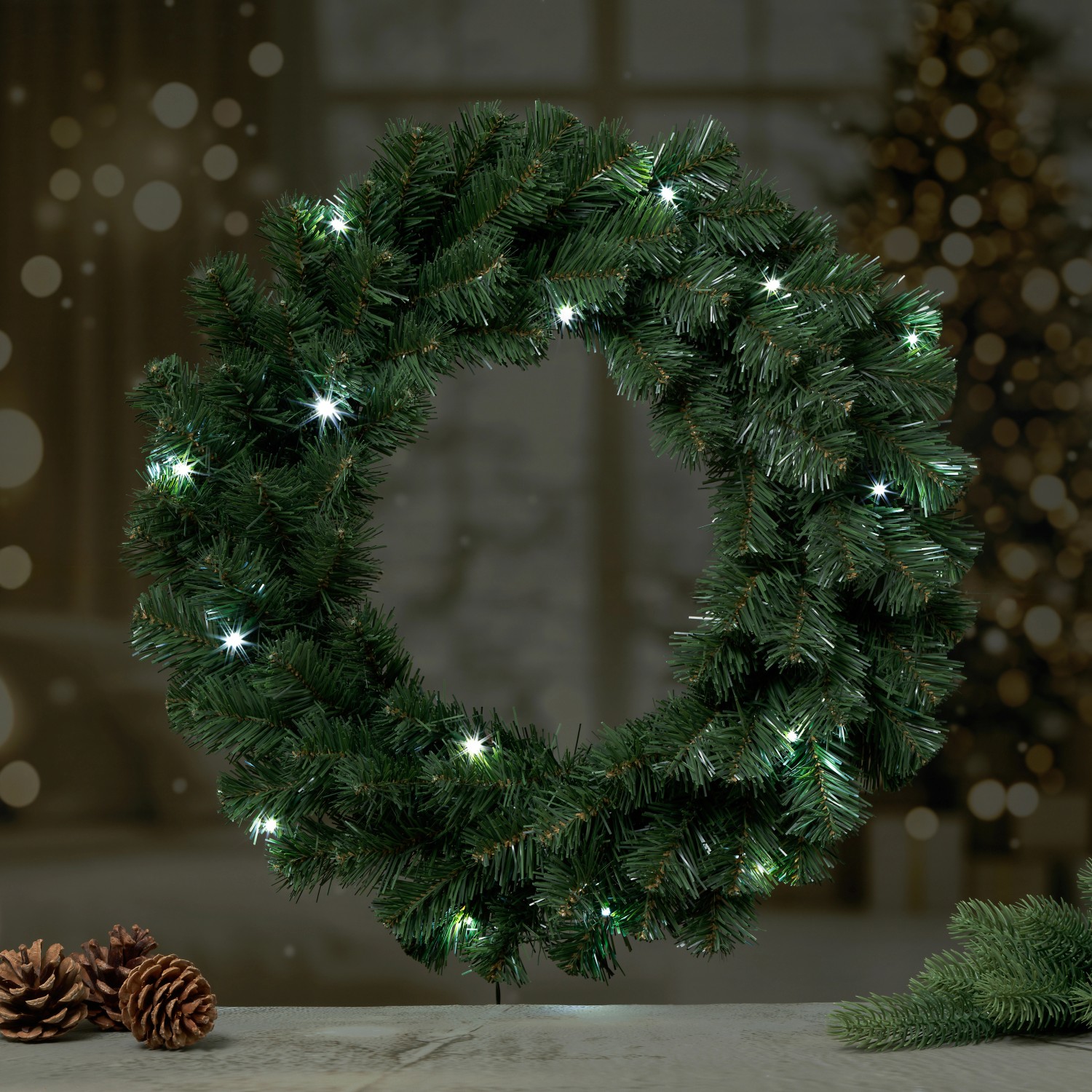 Kranz Tramso Ø 45 cm 16 LED Warm-/ Kaltweiß Indoor & Outdoor_8