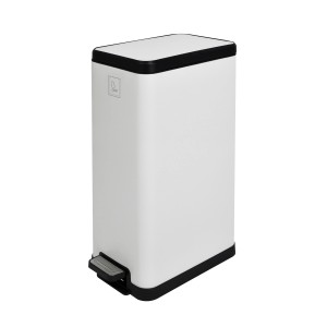 Weißer Svita Treteimer mit 18l Volumen, Softclose-Deckel und Inneneimer.