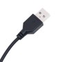 Nahaufnahme eines schwarzen USB-A Steckers mit Kabel für den LED-Schreibtisch.
