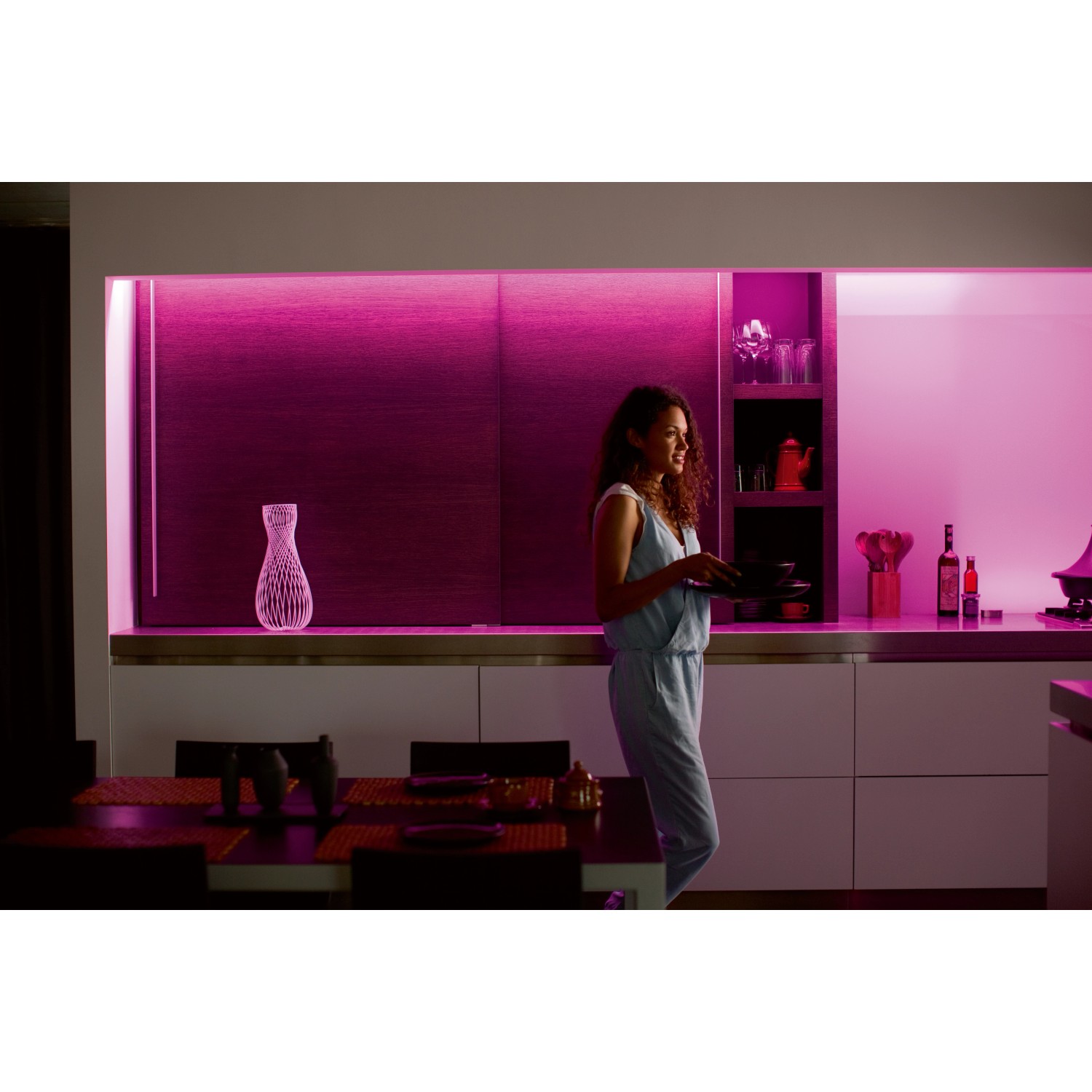 Philips Hue Lightstrip Plus 1 m Erweiterung White & Color Ambiance 950 lm