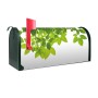 Grüner Banjado US Briefkasten mit Blätter-Motiv, Stahl, 48x22x16cm.