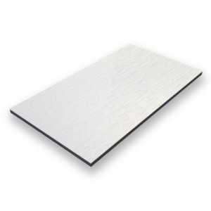Aluverbundplatte, 50x100cm, silber gebürstet, 3mm stark. Ideal für Wandverkleidung und Küchenrückwände.