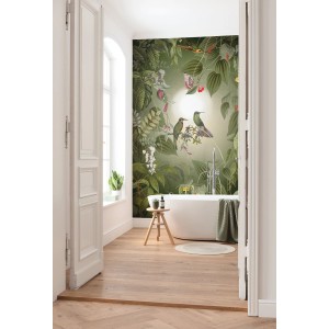Komar Vliestapete Wildlife Birds im Badezimmer: Fototapete mit Vogel- und Pflanzenmotiv.