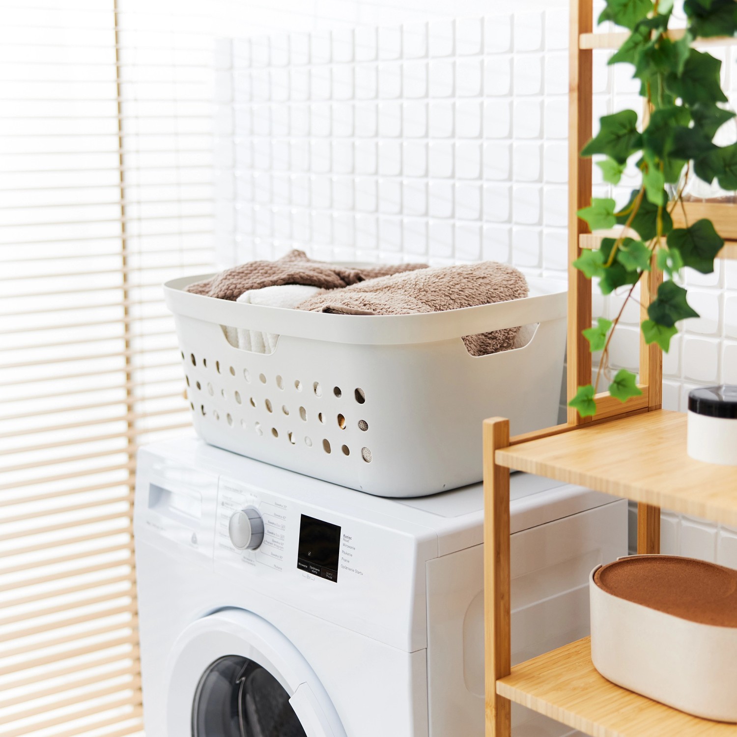 Rotho Wäschekorb Jona 39, Weiß