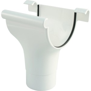 Weißer Marley Dachrinnenstutzen RG 75/53 aus Kunststoff zur Regenwasserableitung.