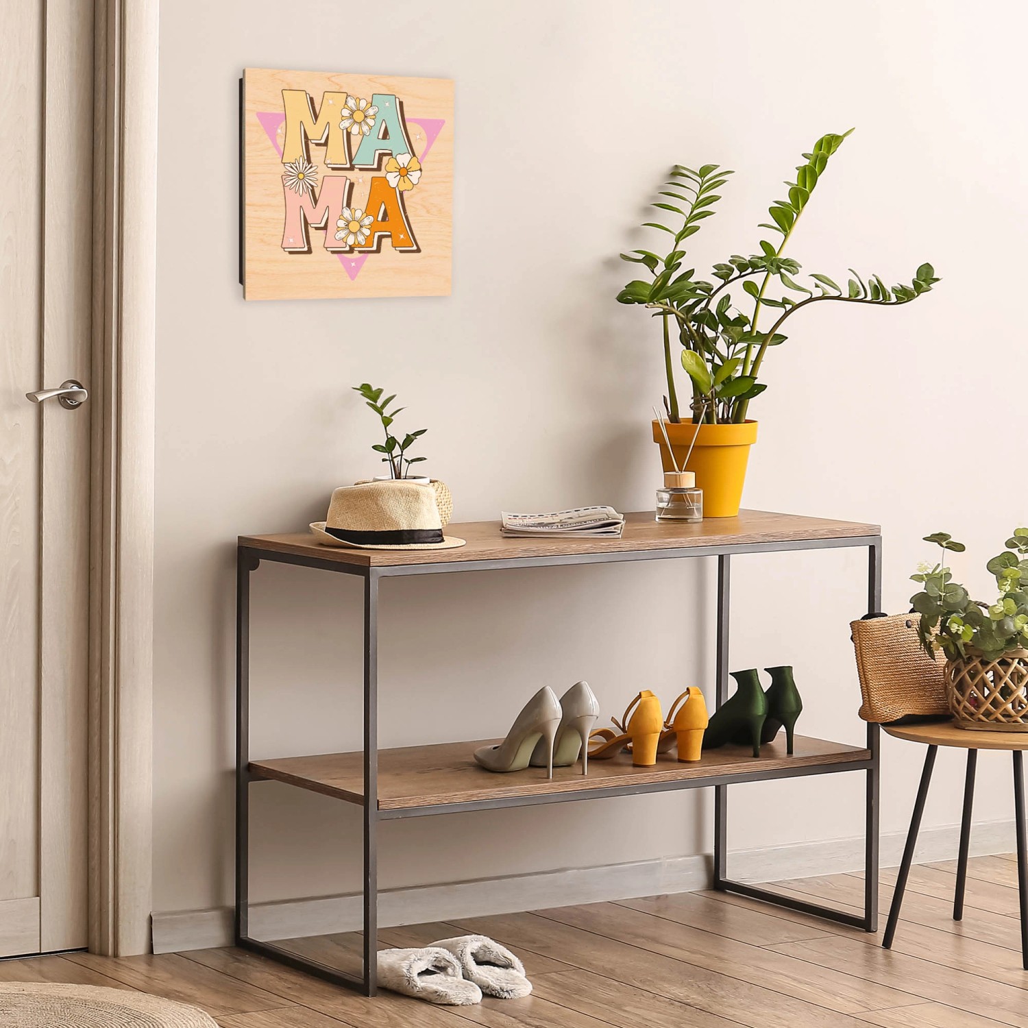 Banjado Schlüsselkasten Holz 'Mama Liebe Retro' 30x30cm mit 50 Haken zur Schlüsselaufbewahrung.