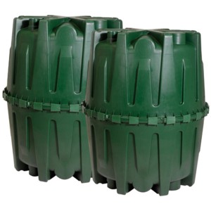 Garantia Herkules Abwasser-Sammelgrube, 3200 l, grün. Zwei grüne Erdtanks verbunden.