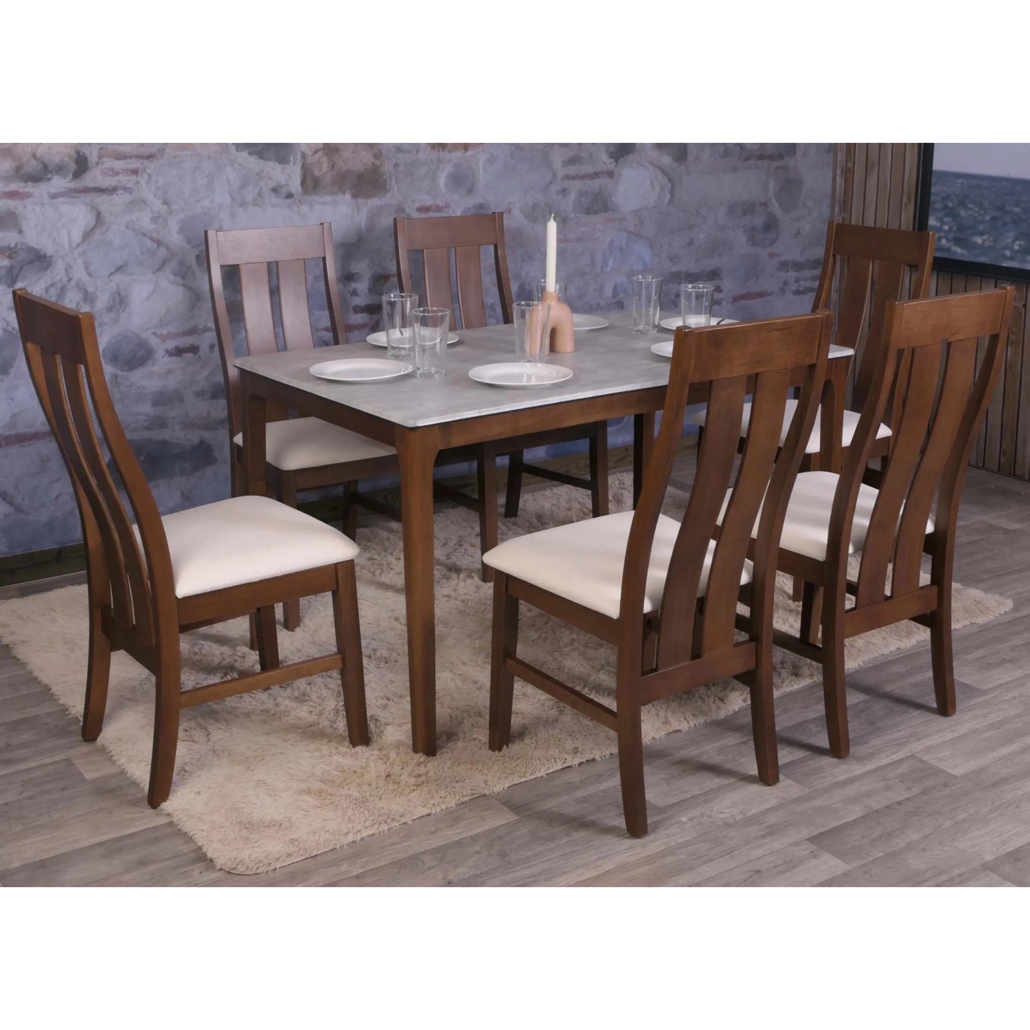 6er-Set: MCW Esszimmerstühle M58 mit dunklem Gestell und creme-farbener Polsterung.